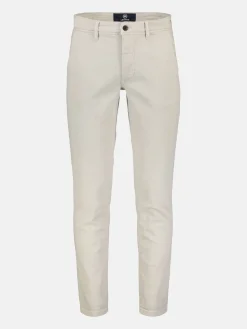 Chino in Hyperflex-Stretchqualität
