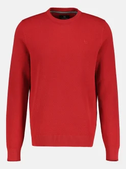 Leichter Strickpullover mit schmaler Rippstruktur