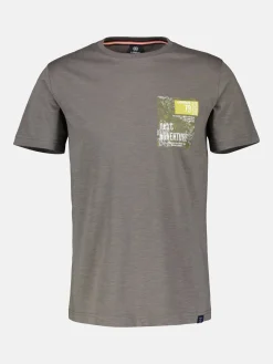 O-Neck T-Shirt. Brustprint