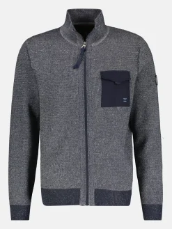 Strickjacke in kerniger Optik