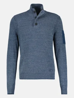 Troyer in lebendiger Strickoptik