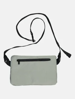 Weiche, flexible Crossbodybag mit Mesh